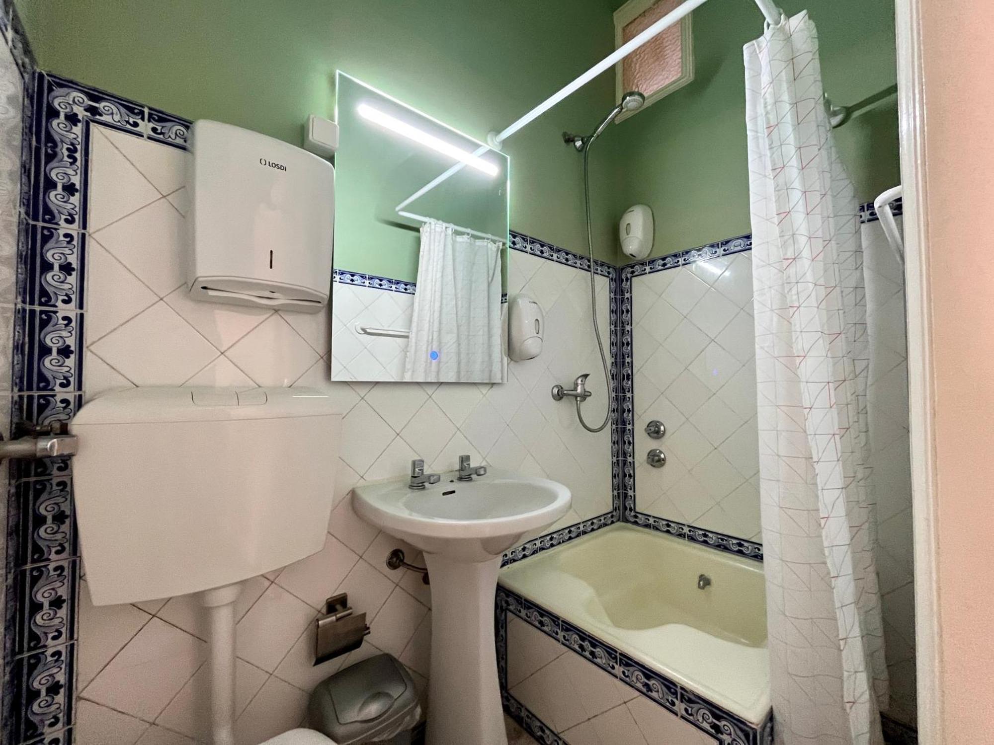 Eco Ljmonade Hostel Кашкайш Екстериор снимка